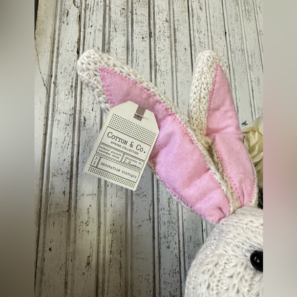 Cotton & Co. Wool Bunny with Flowers - Picture 7 of 9